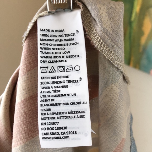 Never-worn matching Prana Blouse and Skirt. Blouse Size S; Skirt Size M - Picture 6 of 12